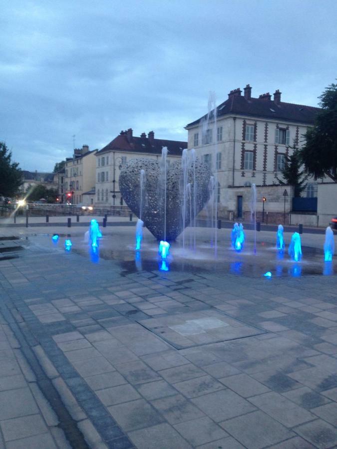 Le St Frobert Au Coeur De Troyes Leilighet Eksteriør bilde
